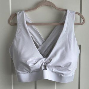 Fabletics Oasis Twist Sports Bra | Size: 3X | Color: White
